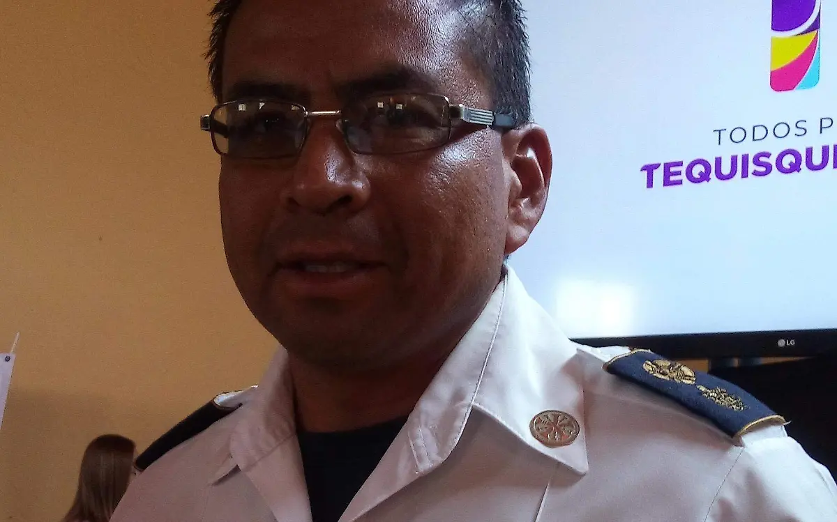 Sergio Francisco Ayala Hern_ndez, jefe del Heroico Cuerpo de Bomberos Voluntarios de